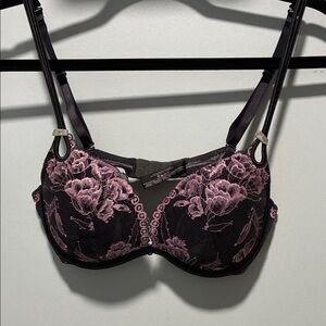 Elegant Black and Pink Lace Bra